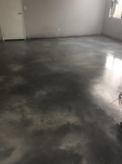 Concrete Staining; concrete sealing; epoxy; concrete polishing; pressurewashing