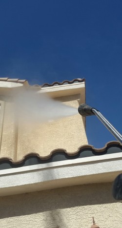 Power washing