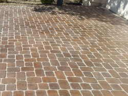 Driveway Paver Sanding and Sealing