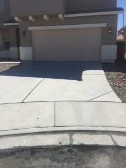 concrete cleaning-driveway